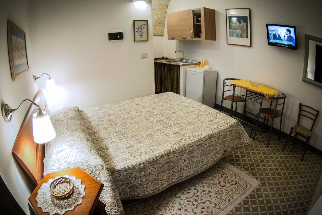 B&B A Casa Della Nonna Uccia Nardo Ruang foto
